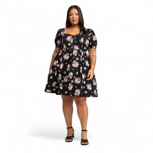 Torrid 2X Black Skull Rose Floral Mini Skater Dress – Front Hook & Eye Closure